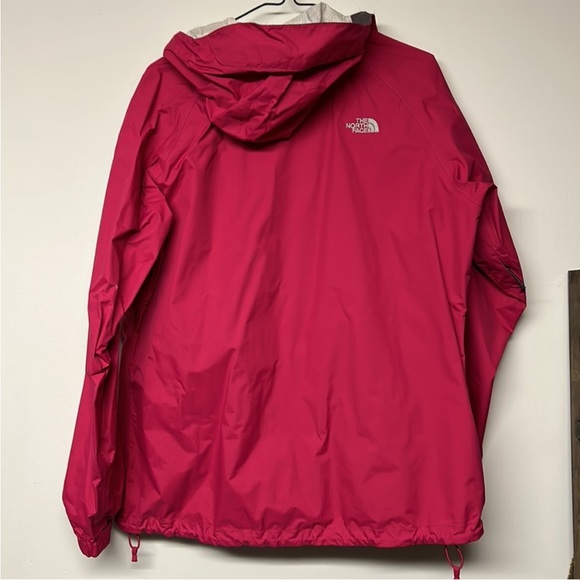 The North Face Stinson Bright Pink Rain Jacket - Picture 9 of 9